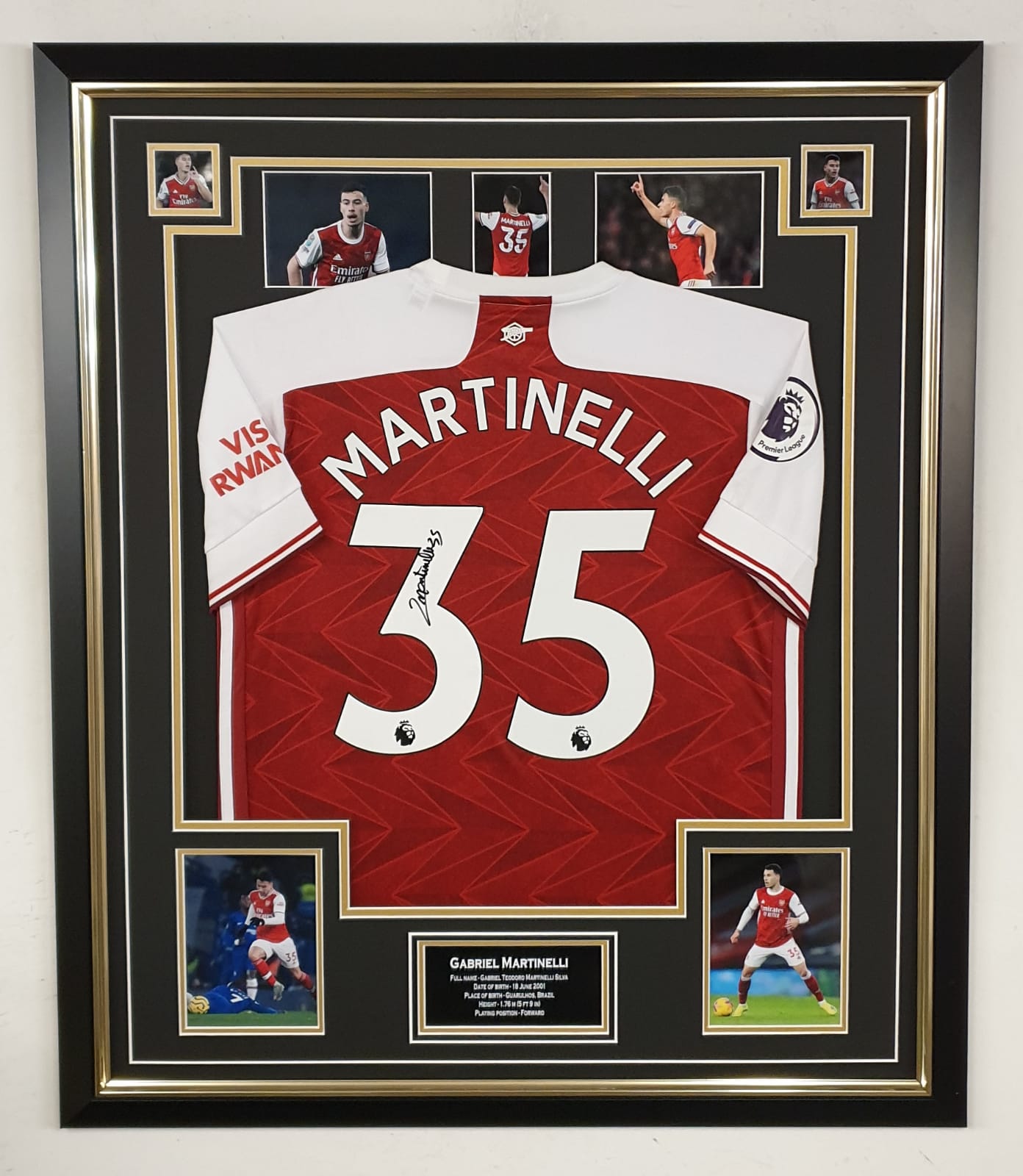 Martinelli Signed Shirt - Arsenal Football Gifts & Memorabilia