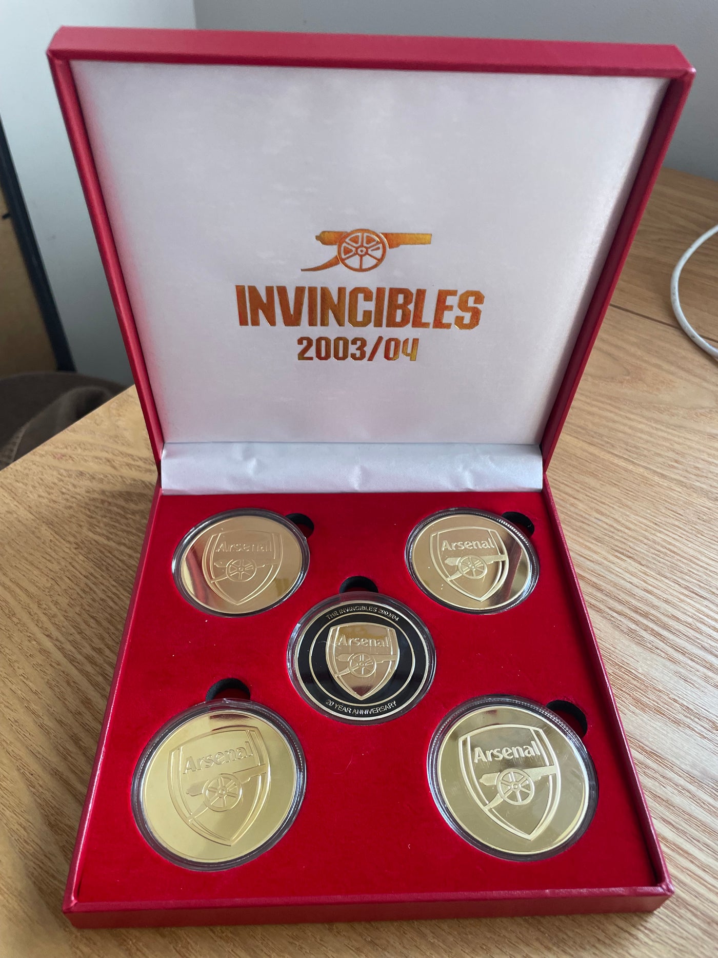 Invincibles Coin set.