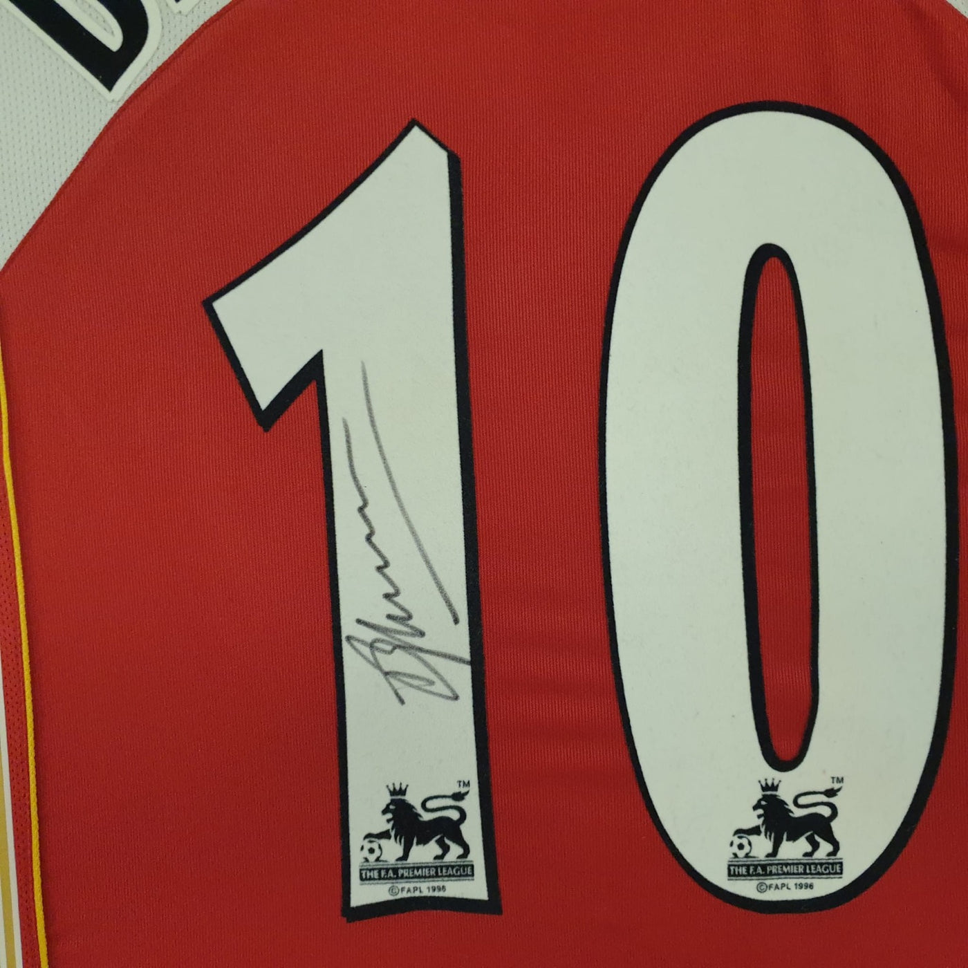 Henry and Bergkamp Frame 2004/5