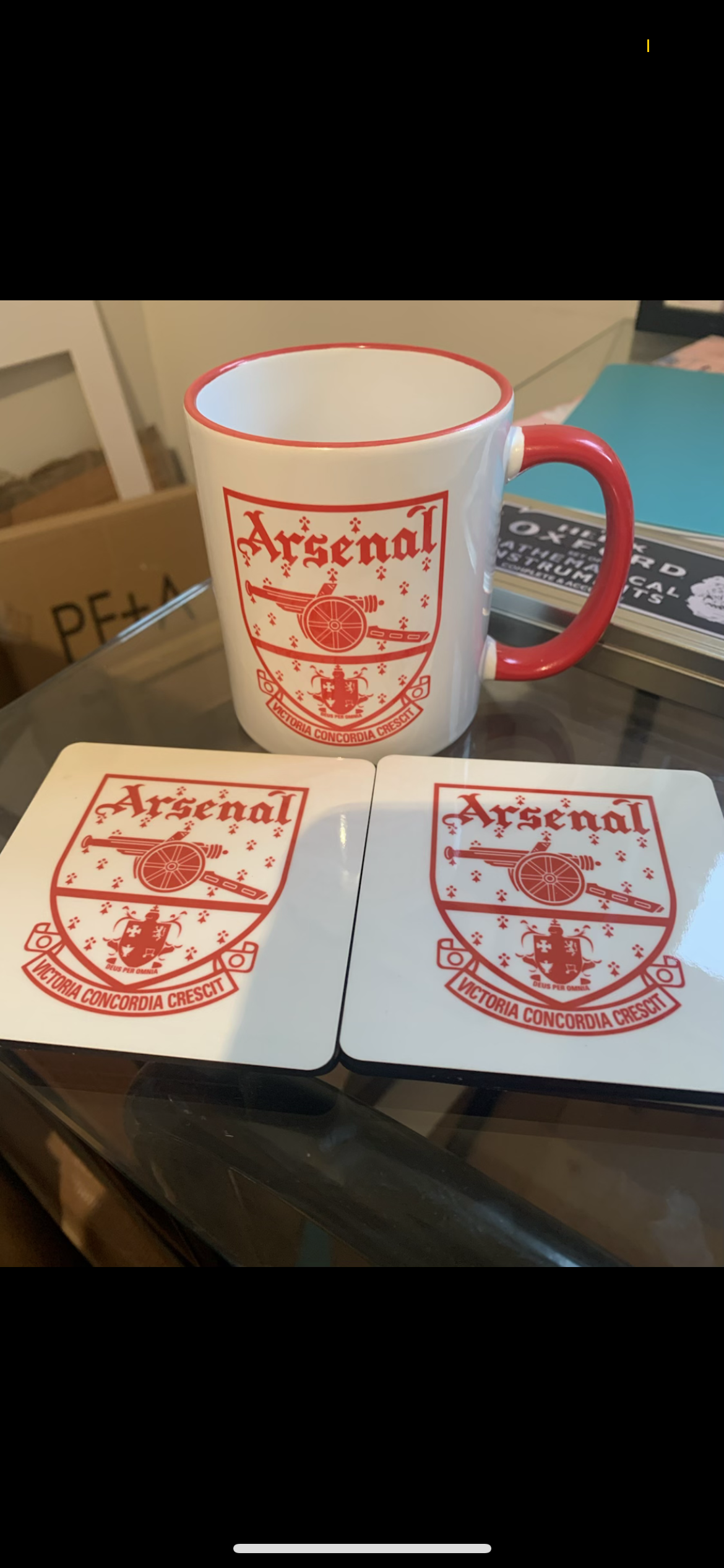 Old crest mug